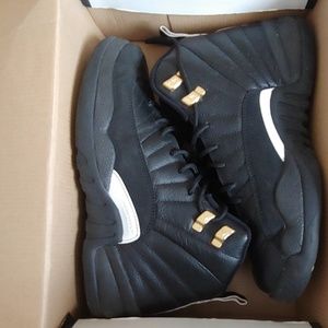 Jordan 12's (master)